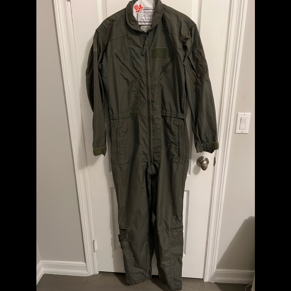 Top Gun Authentic Canvas Jumpsuit  Unisex 40 Long: Perfect for Halloween!